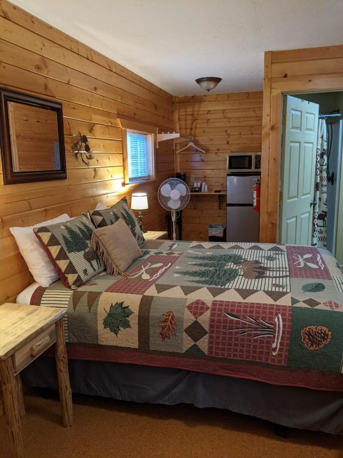 9 Bar W Cabins West Yellowstone Exteriör bild